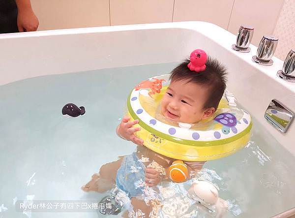 台北嬰兒游泳12.jpg