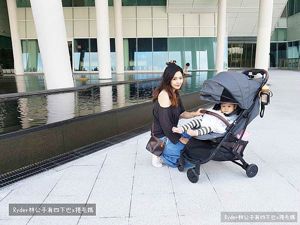 秒收輕便推車elenire sesto lite14.jpg
