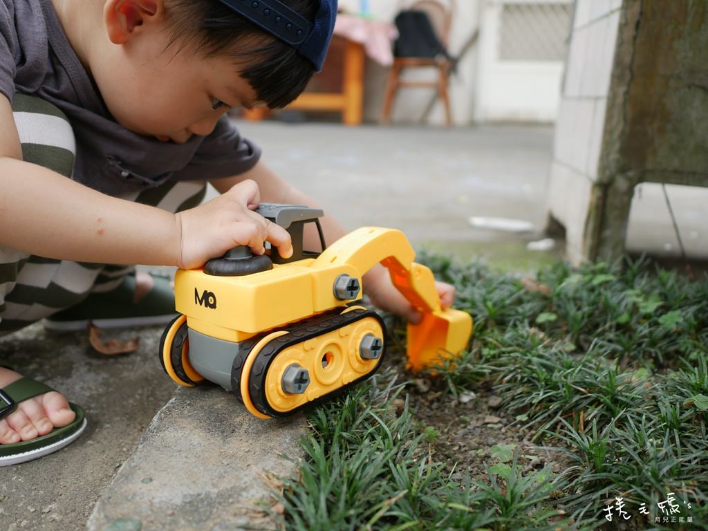 smart積木車 幼兒玩具 車車模型 兩歲玩具 玩具車推薦42.jpg