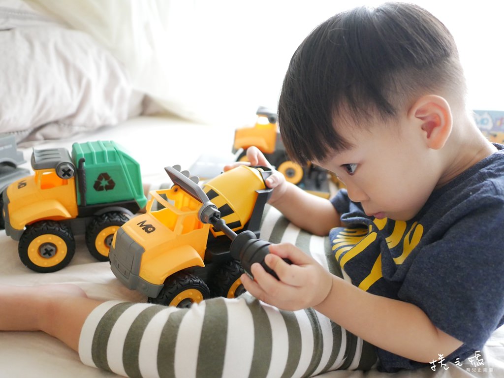 smart積木車 幼兒玩具 車車模型 兩歲玩具 玩具車推薦16.jpg