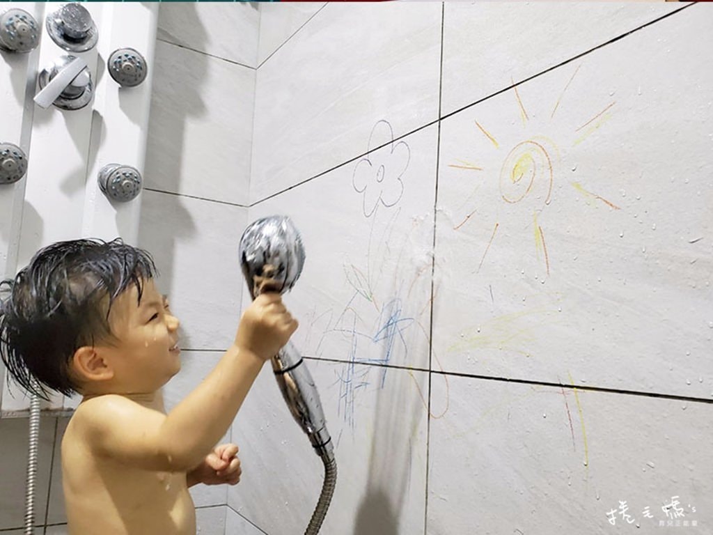 無毒蠟筆 水洗 幼兒 蛋型 水洗畫布 繪兒樂 兒童 ptt51.jpg