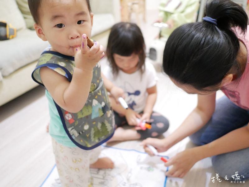 無毒蠟筆 水洗 幼兒 蛋型 水洗畫布 繪兒樂 兒童 ptt56.jpg