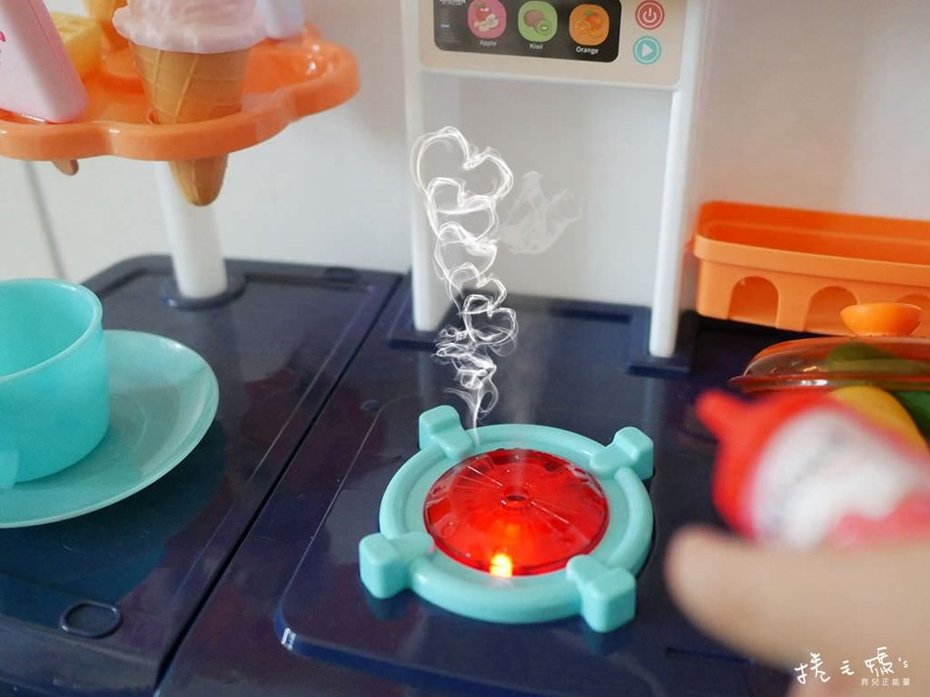 便宜仿真廚房玩具 切切樂 玩具微波爐 角色扮演醫生組 盟石45.jpg