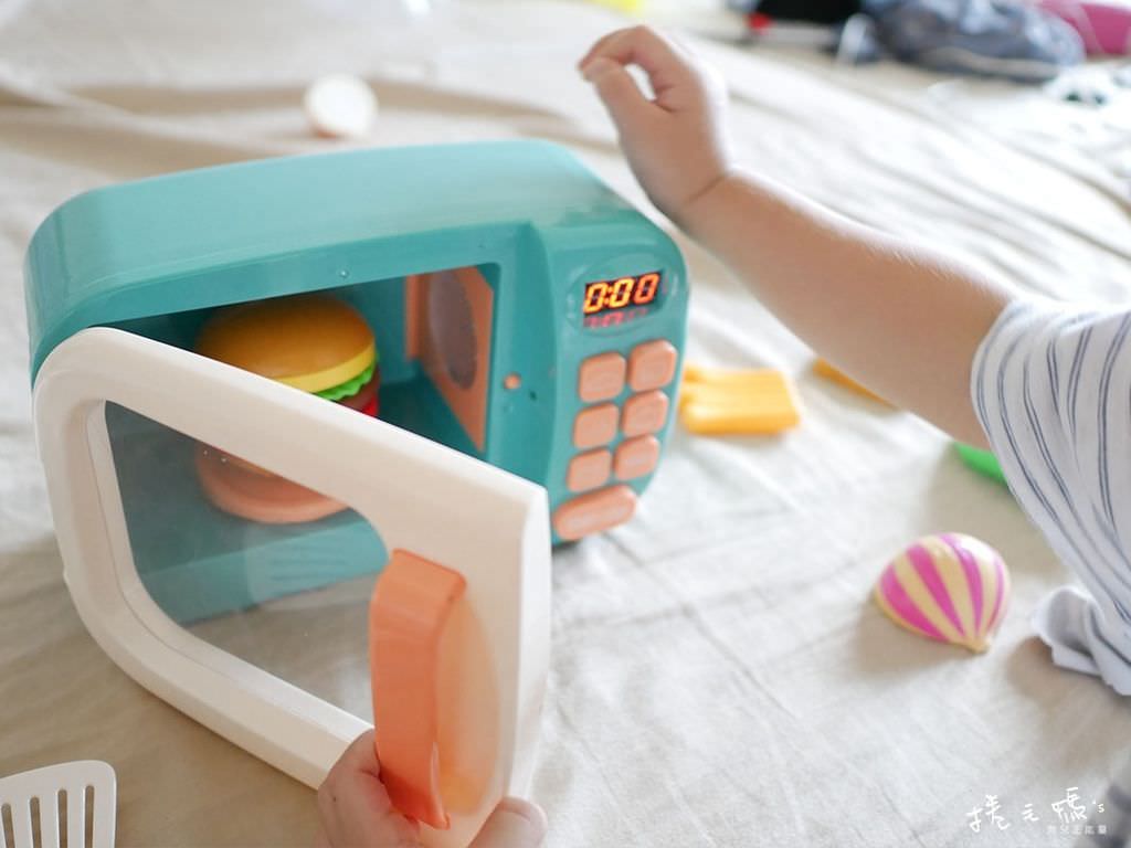便宜仿真廚房玩具 切切樂 玩具微波爐 角色扮演醫生組 盟石22.jpg