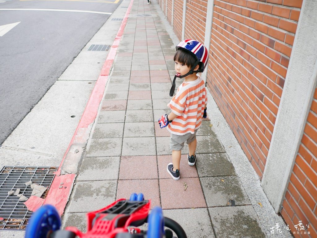 兒童滑板車推薦 團購 英國滑步車 可折疊 奧地利滑步車46.jpg