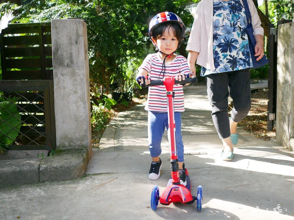 兒童滑板車推薦 團購 英國滑步車 可折疊 奧地利滑步車14.jpg