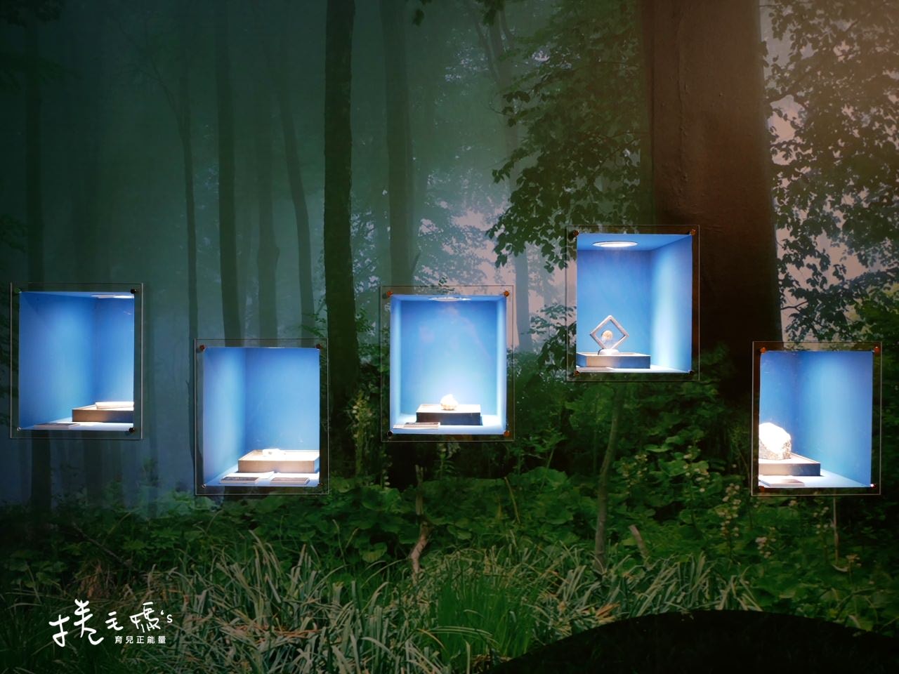 【旅遊】寒假室內親子展覽！2022/3/13前 台北松菸侏儸紀恐龍展3.0 恐龍迷必去超逼真展覽