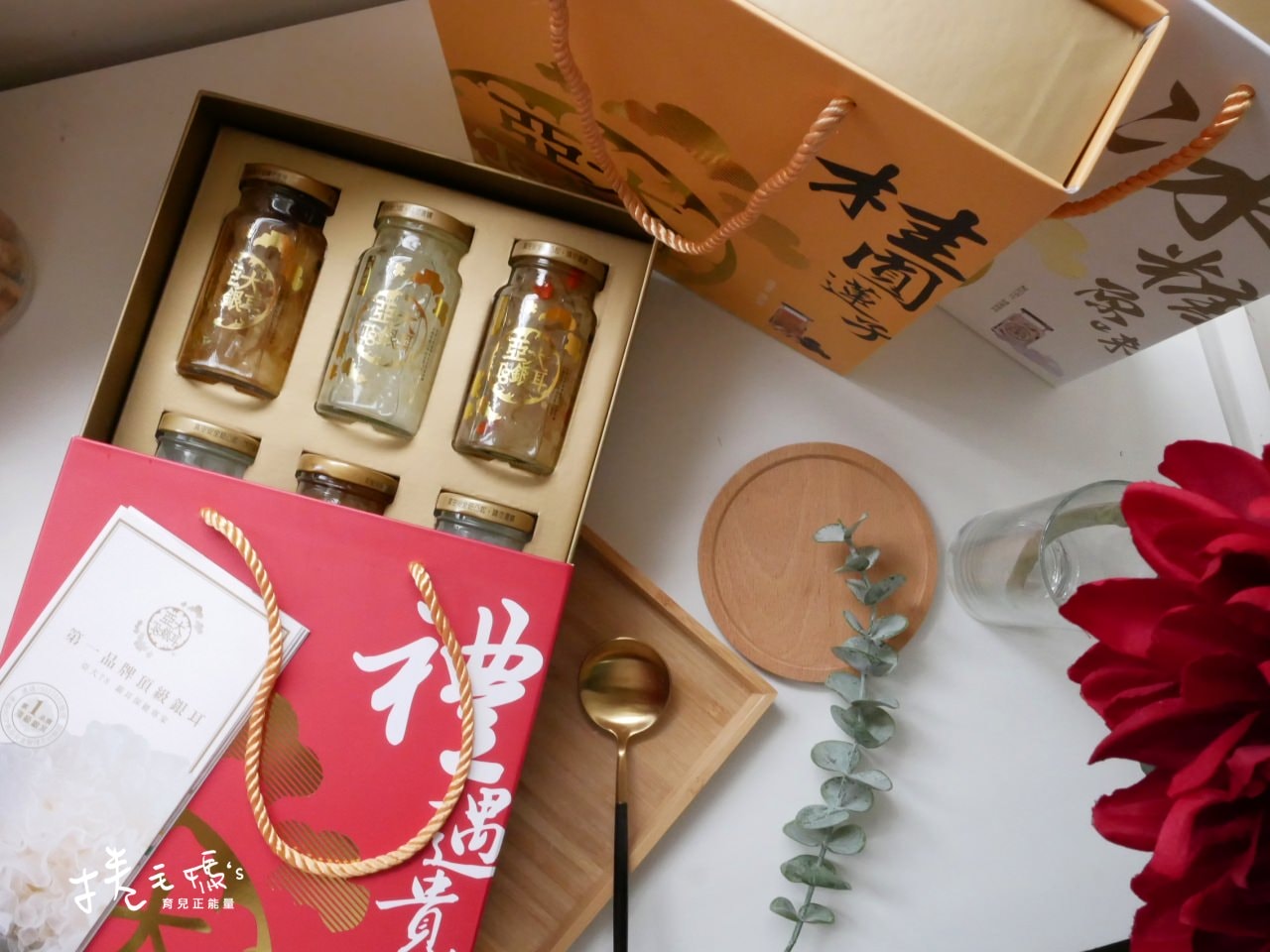 宅配美食｜過年過節送禮不出錯 亞大T8銀耳露禮盒 中價位的高級養生禮盒