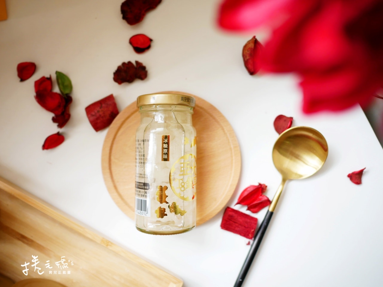 宅配美食｜過年過節送禮不出錯 亞大T8銀耳露禮盒 中價位的高級養生禮盒