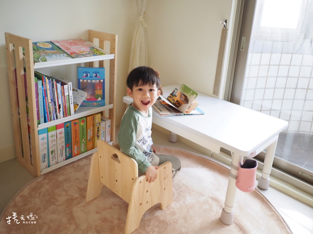 兒童書桌推薦 兒童書櫃 愛兒館 成長型書桌 ikea兒童書桌batch P2263537