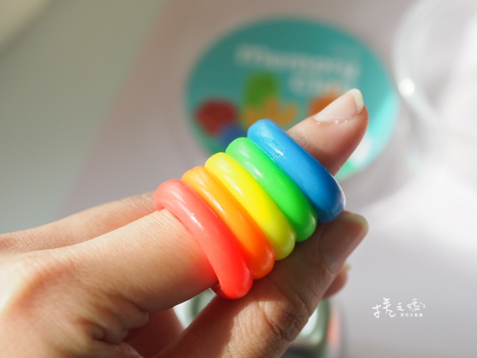 用黏土學配色｜色彩編織、彩虹手環手錶
