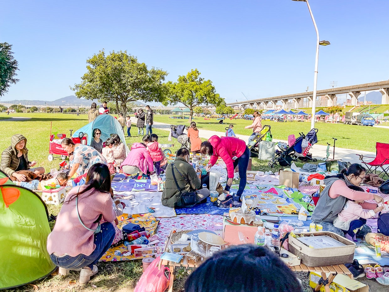 公子4歲生日快樂!生日派對布置DIY 網購露營主題派對包 L派對 - 第13張圖 公子4歲生日快樂!生日派對布置DIY 網購露營主題派對包 L派對
