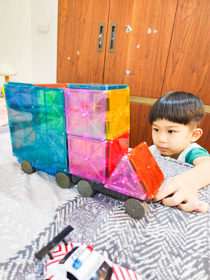 Magna-Tiles彩色磁力片 從開放式玩法發現孩子的無限可能