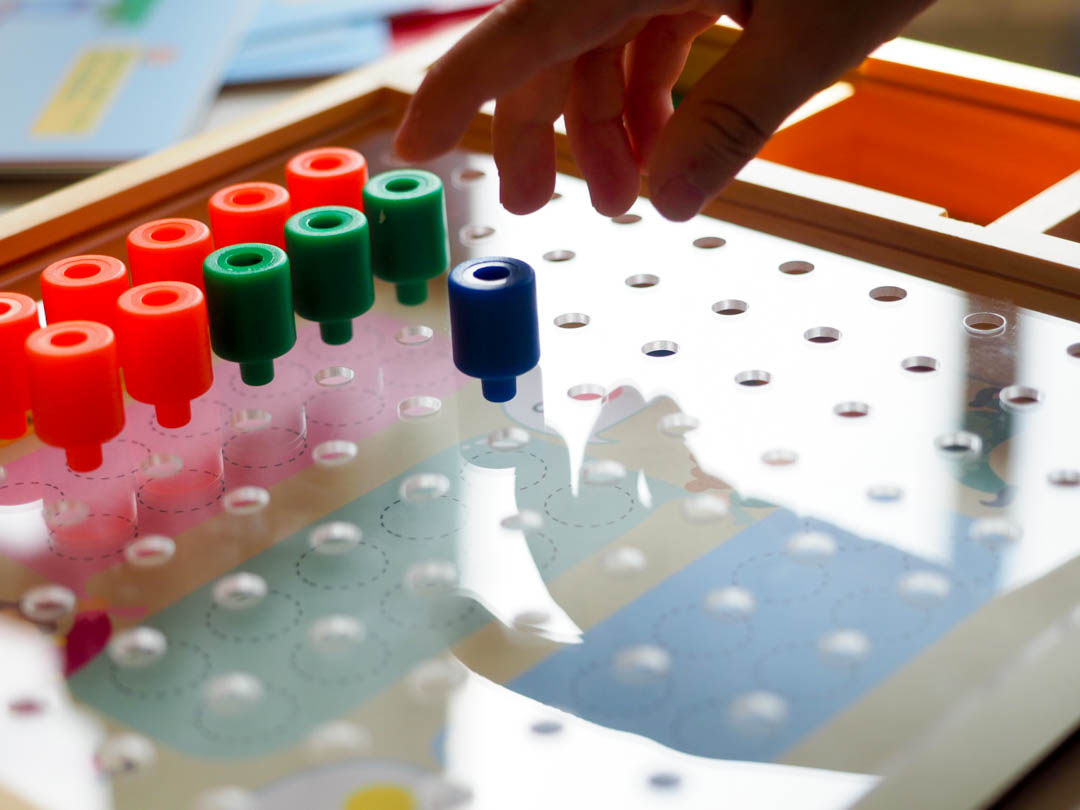 團購 | 私立幼兒園都在玩這些!爸媽一定要認識的小康軒教具 隱藏版木製教具 - 第23張圖 團購 | 私立幼兒園都在玩這些!爸媽一定要認識的小康軒教具 隱藏版木製教具