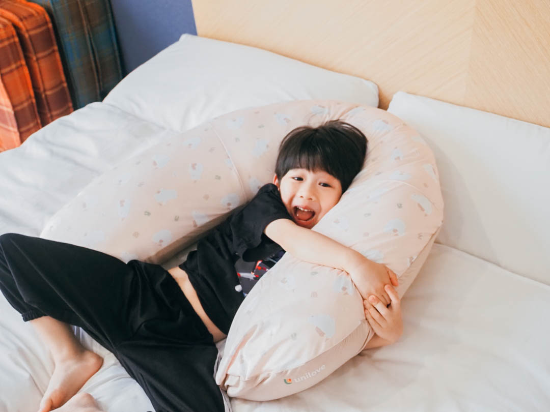 280天米漿日記 |孕婦枕推薦 unilove Hopo多功能孕哺枕孕婦枕 孕期必備好物 - 第5張圖 280天米漿日記 |孕婦枕推薦 unilove Hopo多功能孕哺枕孕婦枕 孕期必備好物