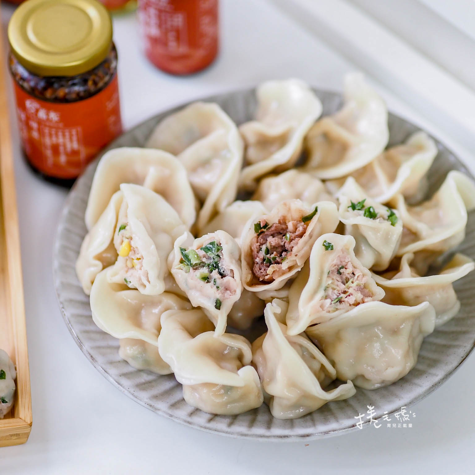 冷凍水餃推薦 士林『餃當家』把簡單發揮到極致的美味手工水餃 皮Q餡多會爆汁 - 第10張圖 冷凍水餃推薦 士林『餃當家』把簡單發揮到極致的美味手工水餃 皮Q餡多會爆汁