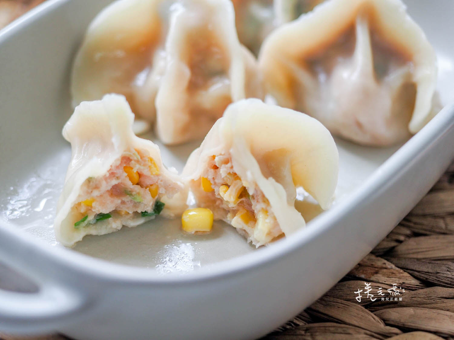 冷凍水餃推薦 士林『餃當家』把簡單發揮到極致的美味手工水餃 皮Q餡多會爆汁 - 第15張圖 冷凍水餃推薦 士林『餃當家』把簡單發揮到極致的美味手工水餃 皮Q餡多會爆汁