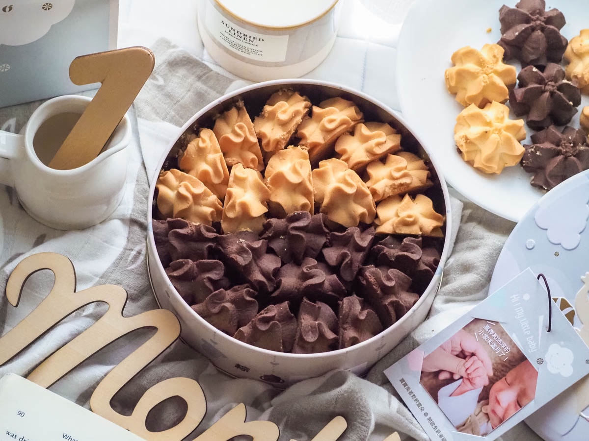 米漿滿月啦! 0負評超人氣平價彌月禮盒 COOKIE 886 曲奇餅鐵盒餅乾