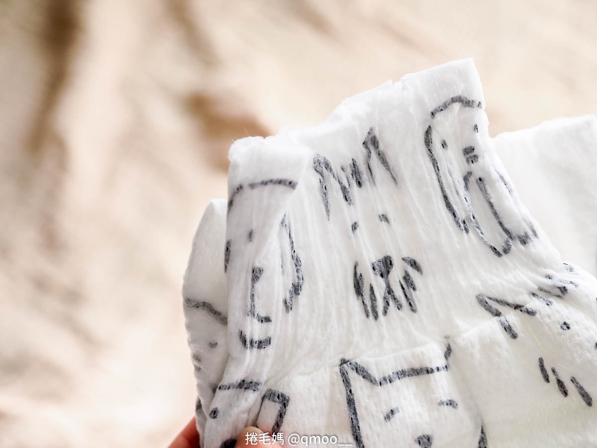 實測3秒瞬間吸收!美國Parasol新科技水凝尿布，小屁屁就像沒穿一樣乾爽舒適