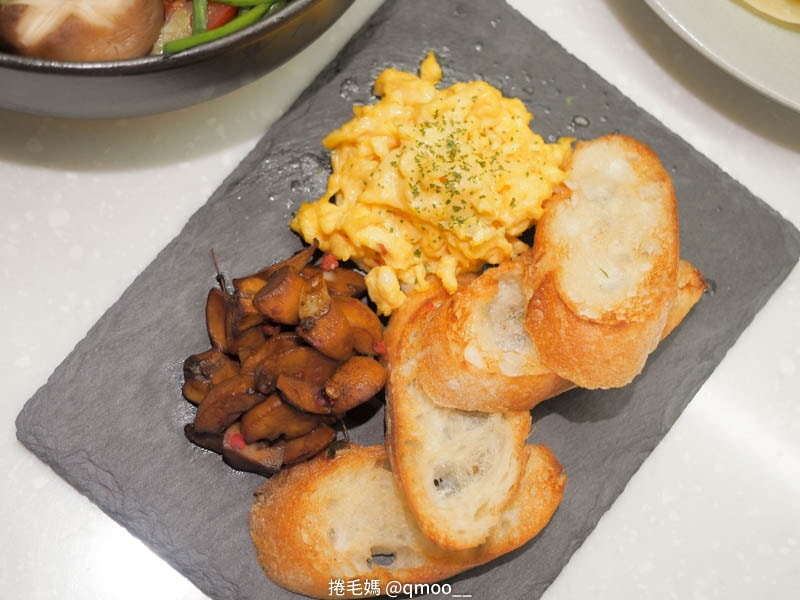 住到此生無憾的月子中心,國泰內湖產後護理之家,入住一個月大寶根本來渡假(房間、月子餐篇) - 第52張圖 住到此生無憾的月子中心,國泰內湖產後護理之家,入住一個月大寶根本來渡假(房間、月子餐篇)