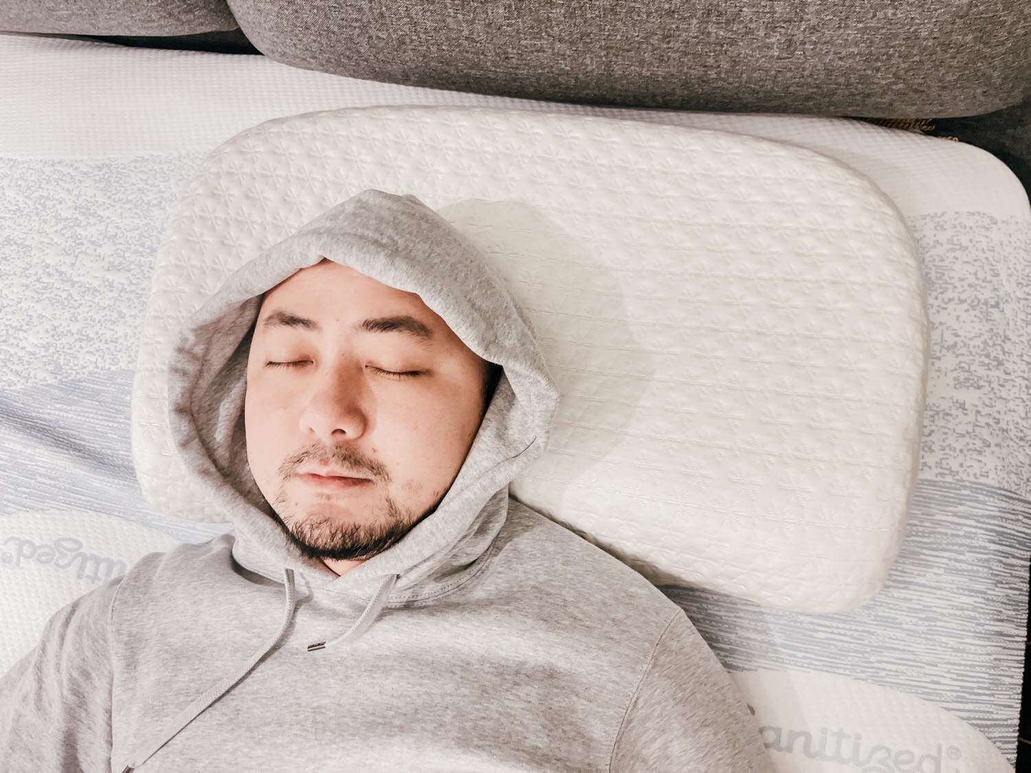 床墊推薦 | Moonland睦眠床墊 台北門市 7款床墊試躺心得 防塵螨10年保固 MIT台灣製床墊