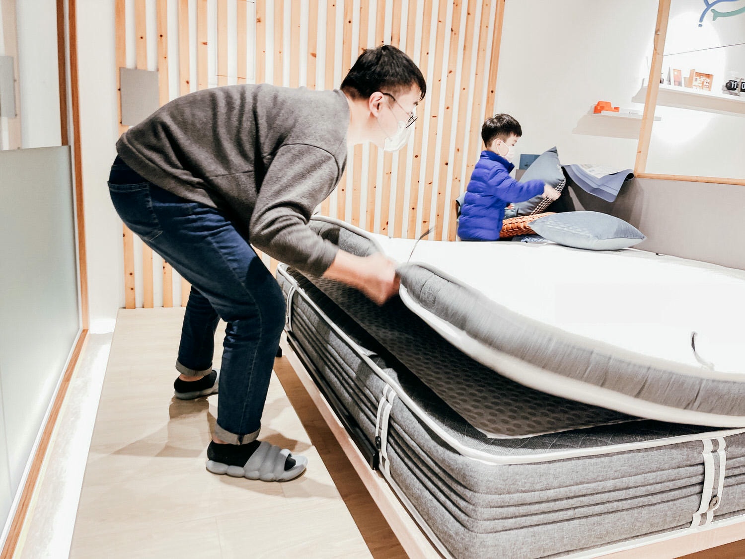 床墊推薦 | Moonland睦眠床墊 台北門市 7款床墊試躺心得 防塵螨10年保固 MIT台灣製床墊