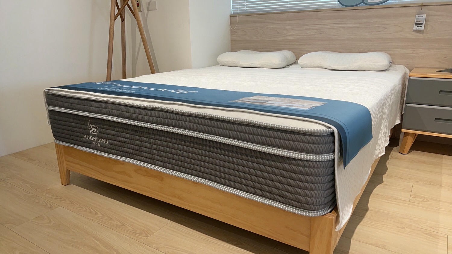 床墊推薦 | Moonland睦眠床墊 台北門市 7款床墊試躺心得 防塵螨10年保固 MIT台灣製床墊