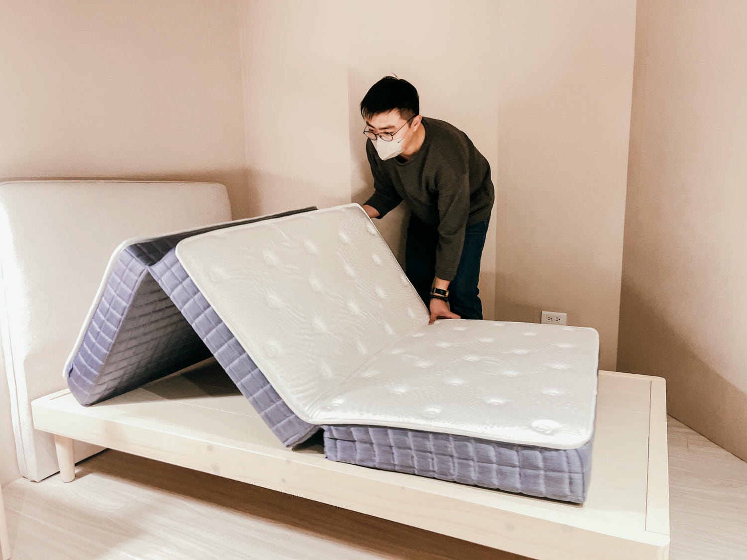 床墊推薦 | Moonland睦眠床墊 台北門市 7款床墊試躺心得 防塵螨10年保固 MIT台灣製床墊