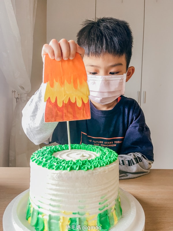 有恐龍在蛋糕上大吼！與手工甜點對話的SUSAN x AR動蛋糕 dessert365手工甜點娘娘專送平台 宅配生日蛋糕