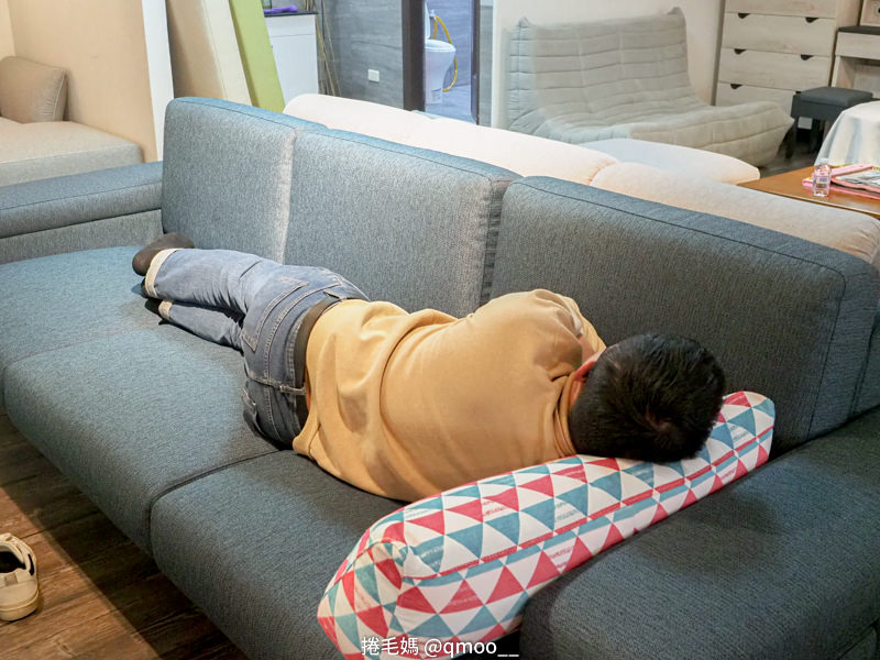 沙發推薦 庫克沙發 手工沙發 連結式彈簧 沙發怎麼挑 沙發工廠 沙發先生 眠豆腐 AJ2 22