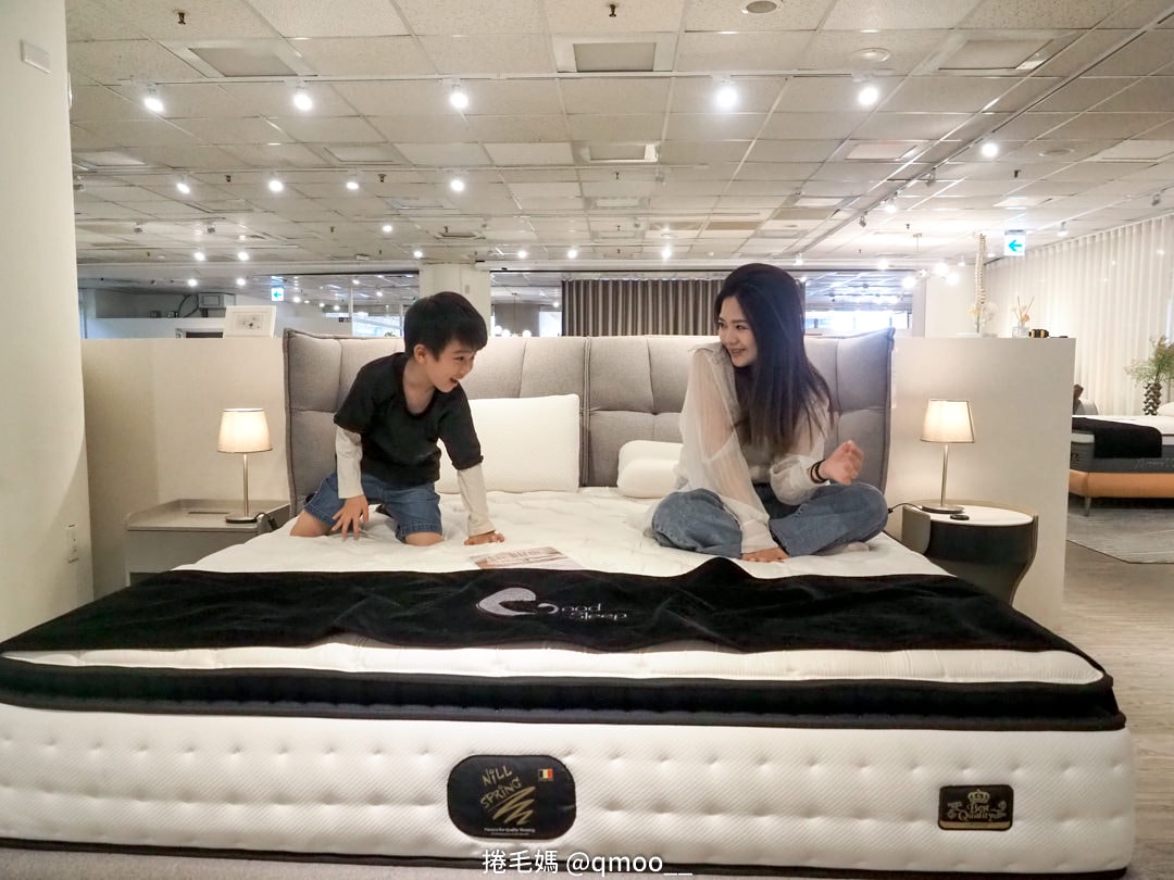 台北必逛設計感傢俱店！好睡王家居 內湖旗艦店 佔地300坪附設兒童遊戲室 總有一款適合你的沙發、床墊　