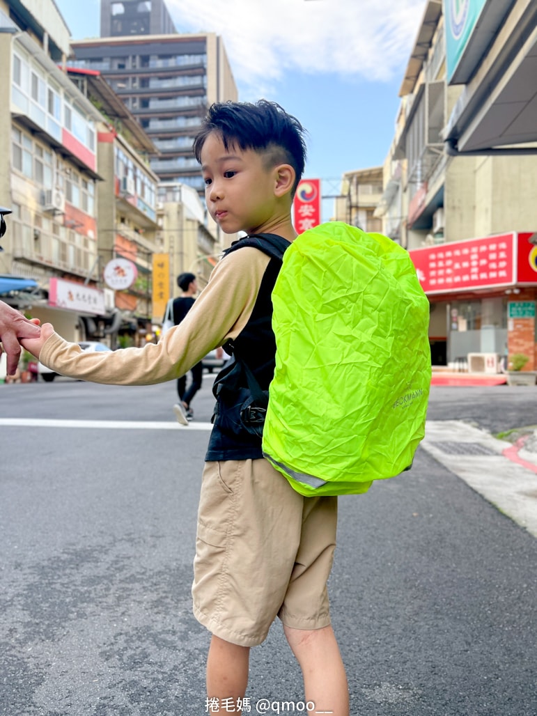 護脊書包推薦 小一新生入學準備 團購Beckmann兒童護脊書包&入手心得