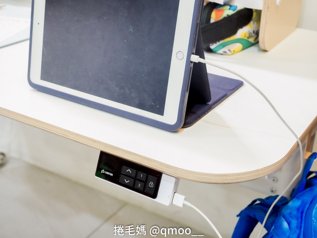 小學生書桌如何準備?日本林製作所 電動升降兒童成長桌&淘寶成長椅 購入心得分享