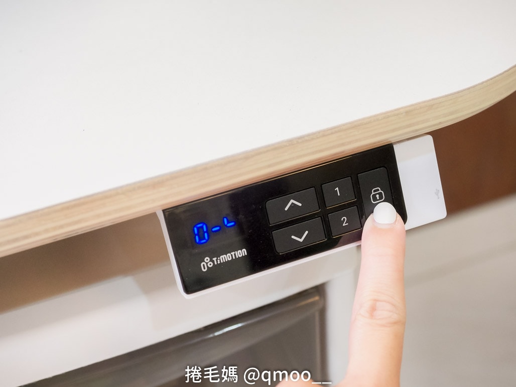 小學生書桌如何準備?日本林製作所 電動升降兒童成長桌&淘寶成長椅 購入心得分享