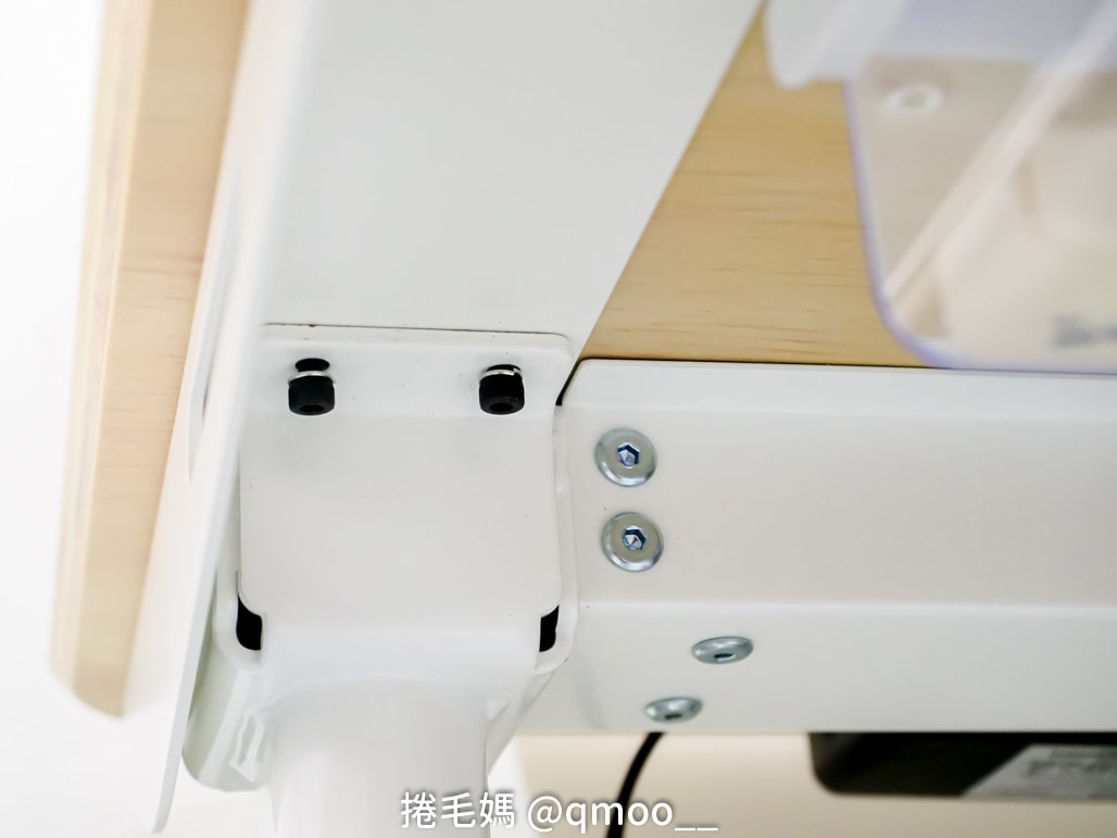 小學生書桌如何準備?日本林製作所 電動升降兒童成長桌&淘寶成長椅 購入心得分享