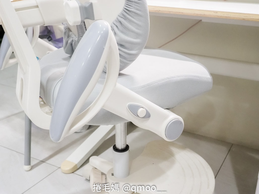 小學生書桌如何準備?日本林製作所 電動升降兒童成長桌&淘寶成長椅 購入心得分享