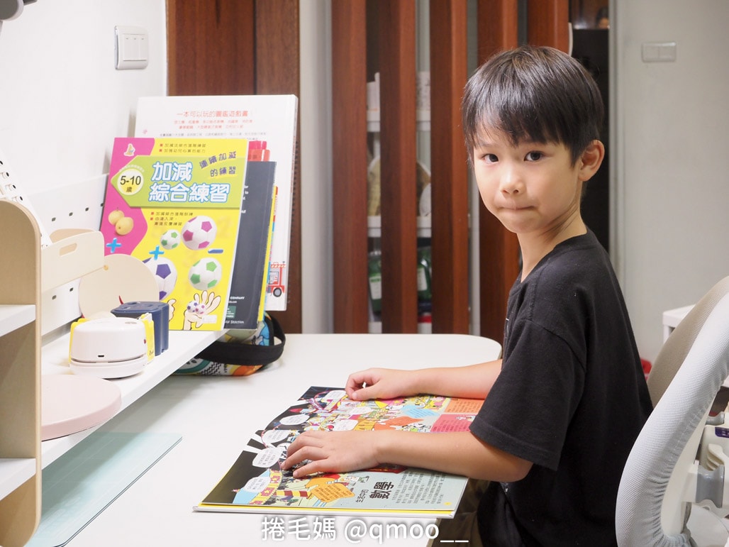 小學生書桌如何準備?日本林製作所 電動升降兒童成長桌&淘寶成長椅 購入心得分享