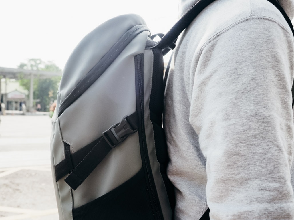 工作旅行多用 高顏值機能型防水護脊後背包 挪威BECKMANN Street FLX  15.6吋筆電也能放