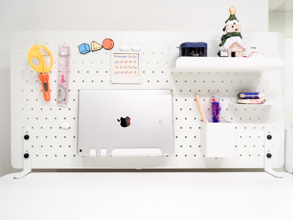 電動升降桌推薦 蔚藍星球 Flexispot L型升降桌使用心得，工作效率提升70% 多人共用也好用！