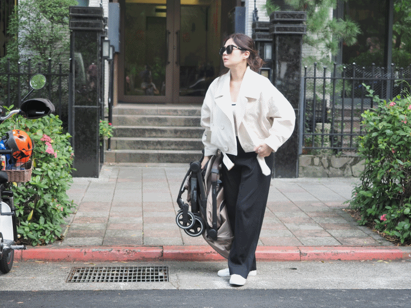 比行李箱還好推！可登機嬰兒推車Joolz Aer+可單手秒收 一年半使用心得 沒出國也一樣好推