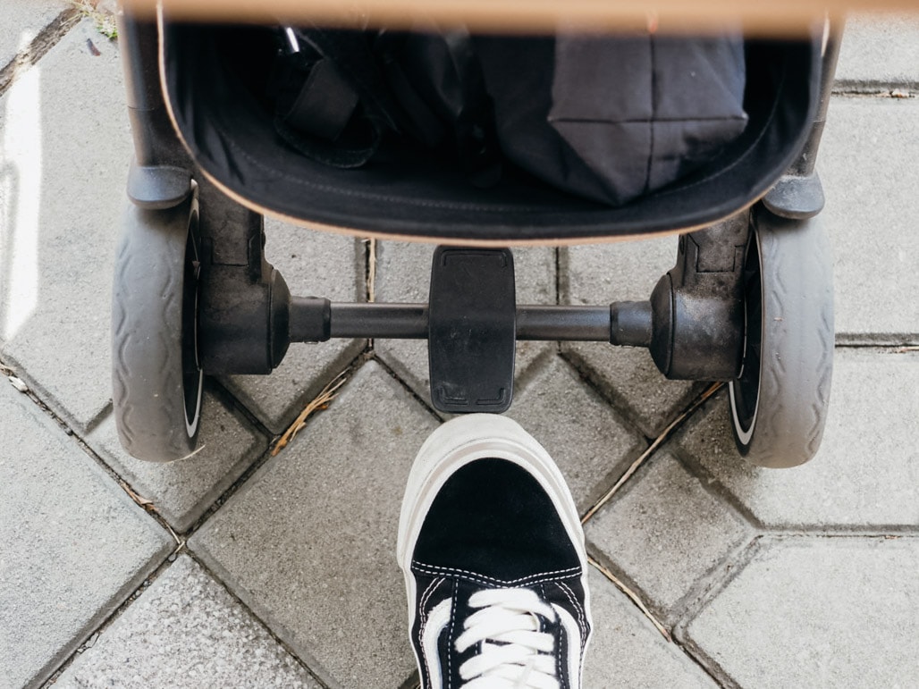 比行李箱還好推！可登機嬰兒推車Joolz Aer+可單手秒收 一年半使用心得 沒出國也一樣好推